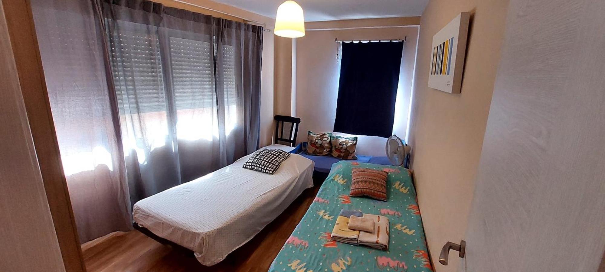 Apartamentos Con Patio อาลิกันเต ภายนอก รูปภาพ