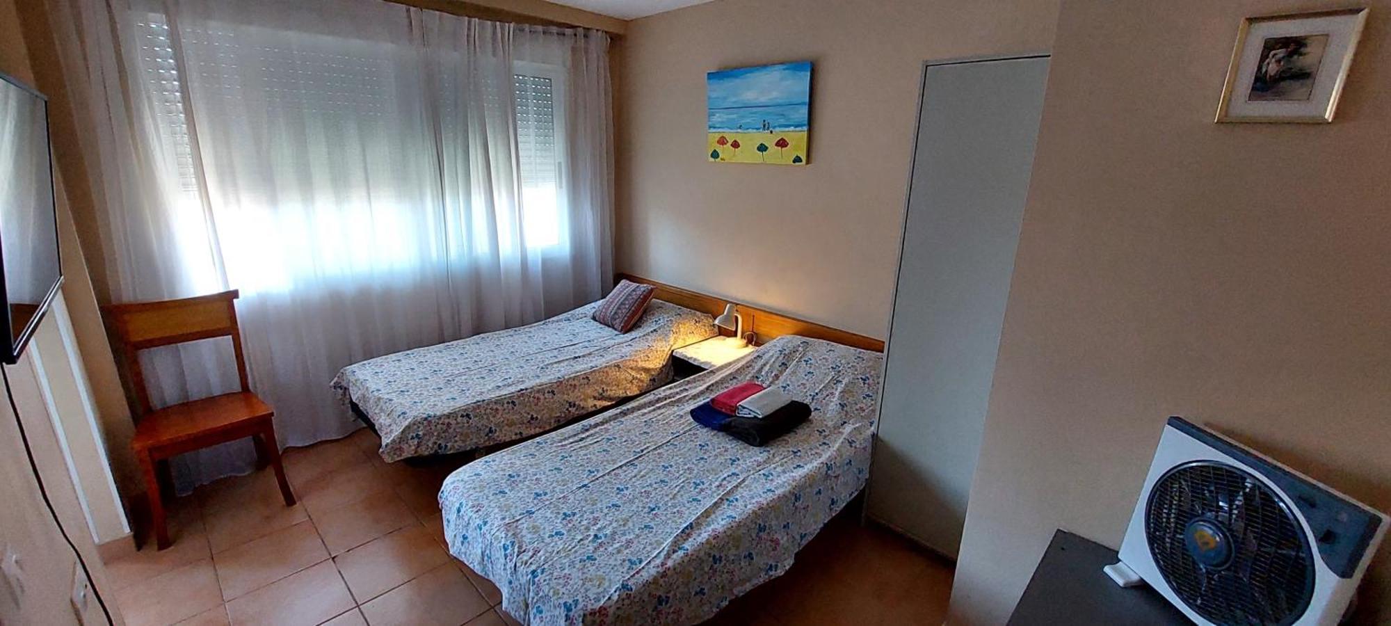 Apartamentos Con Patio อาลิกันเต ภายนอก รูปภาพ